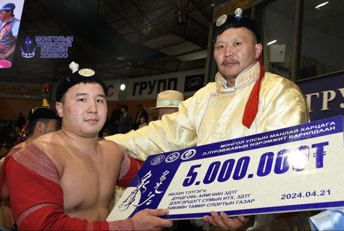 Улсын начин Б.Түвшинтөгсийн онцлох 10 баримт